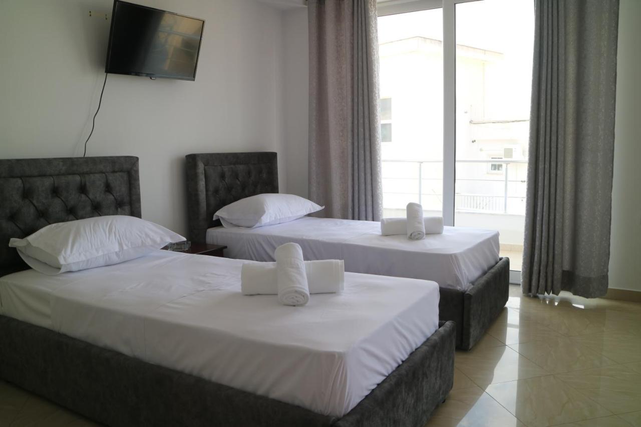 Alnes Hotel Sarande Luaran gambar