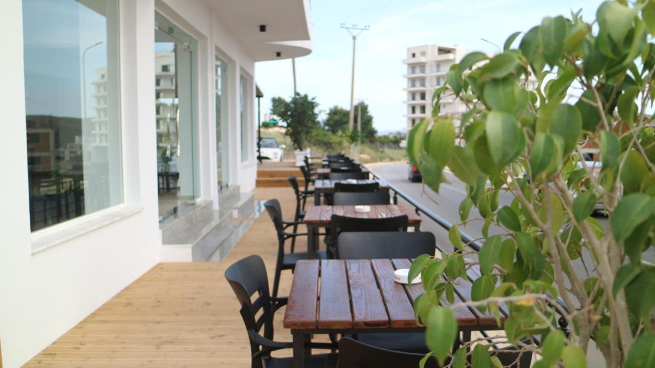 Alnes Hotel Sarande Luaran gambar
