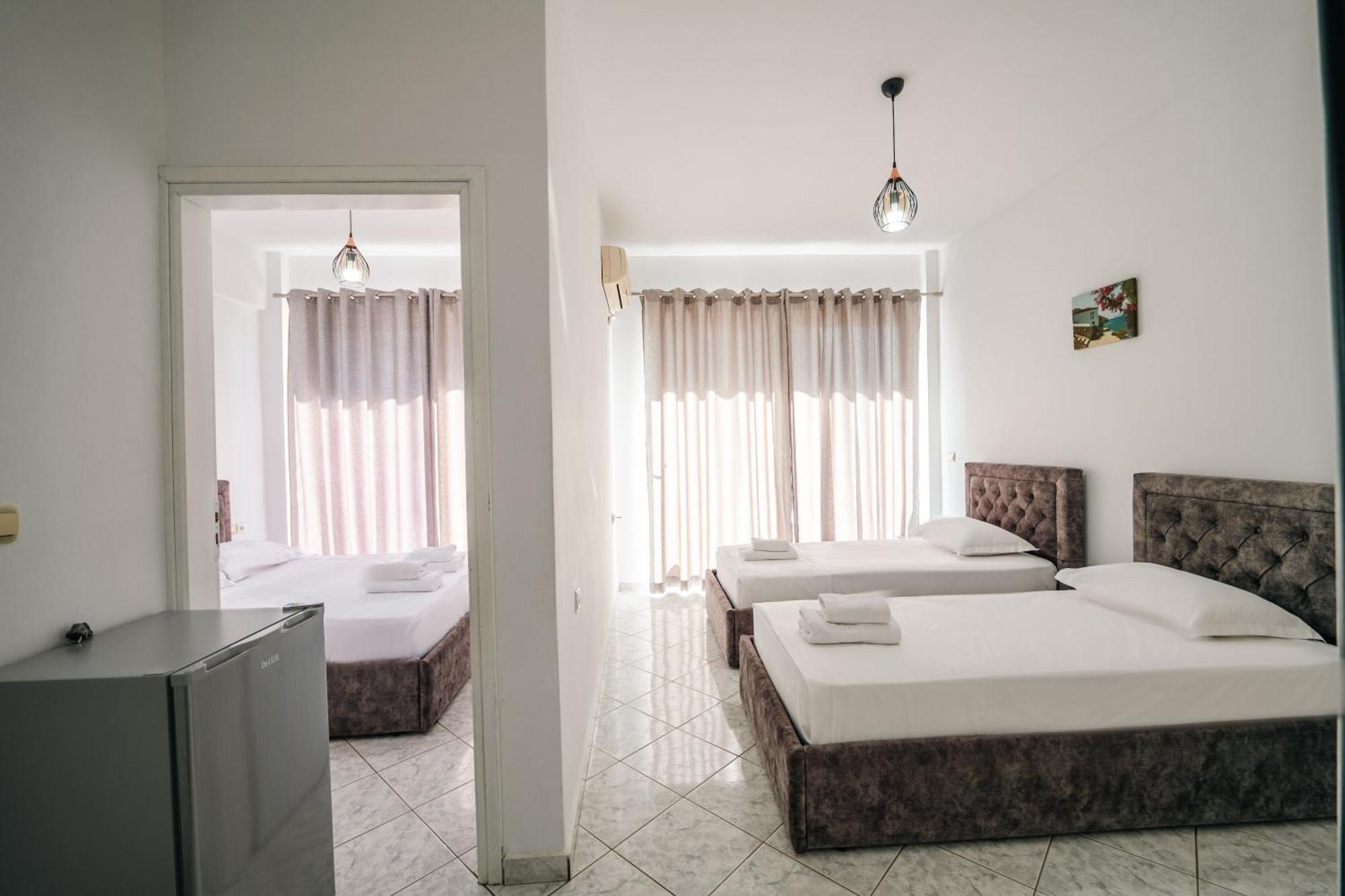 Alnes Hotel Sarande Luaran gambar
