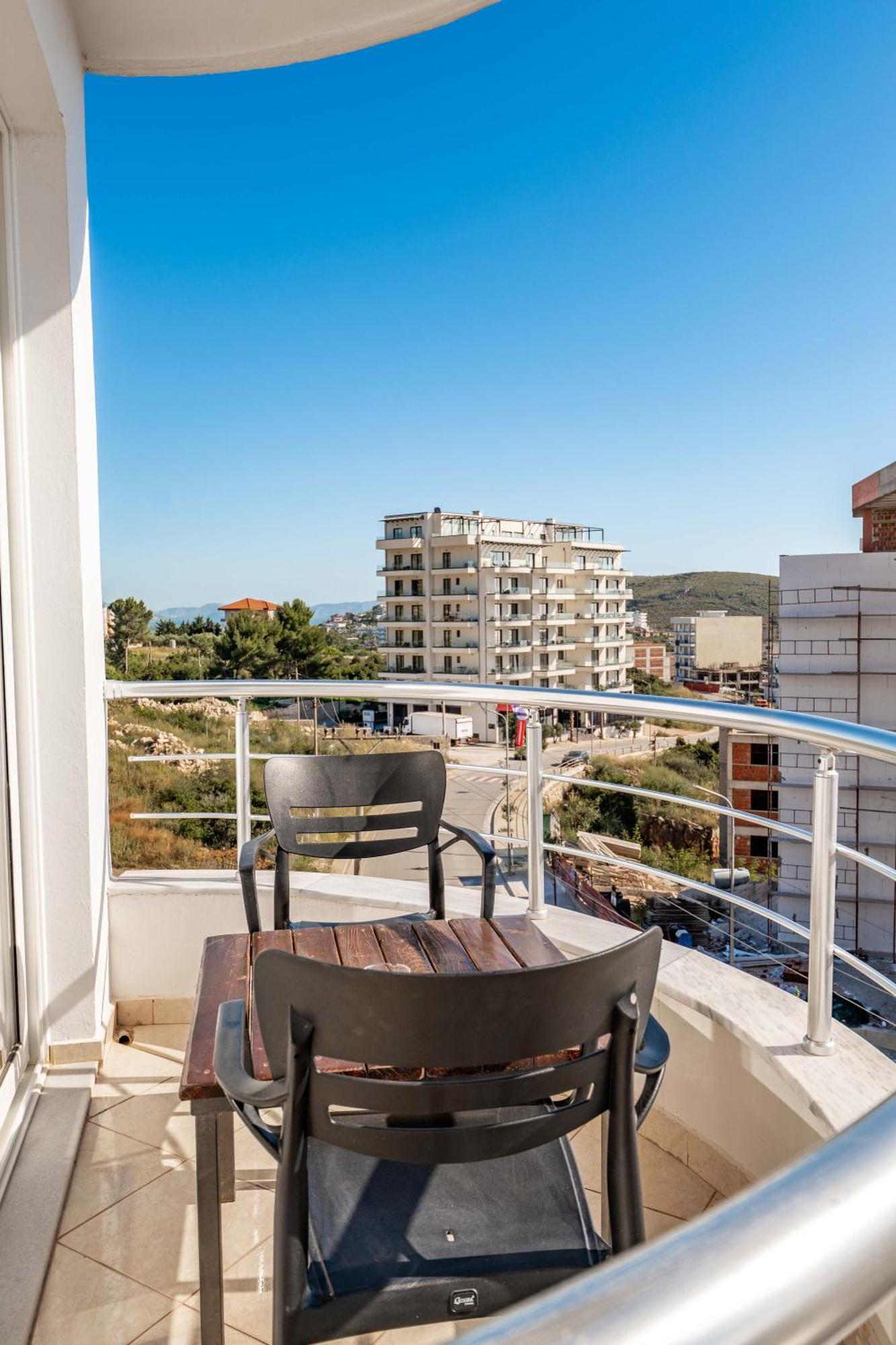Alnes Hotel Sarande Luaran gambar