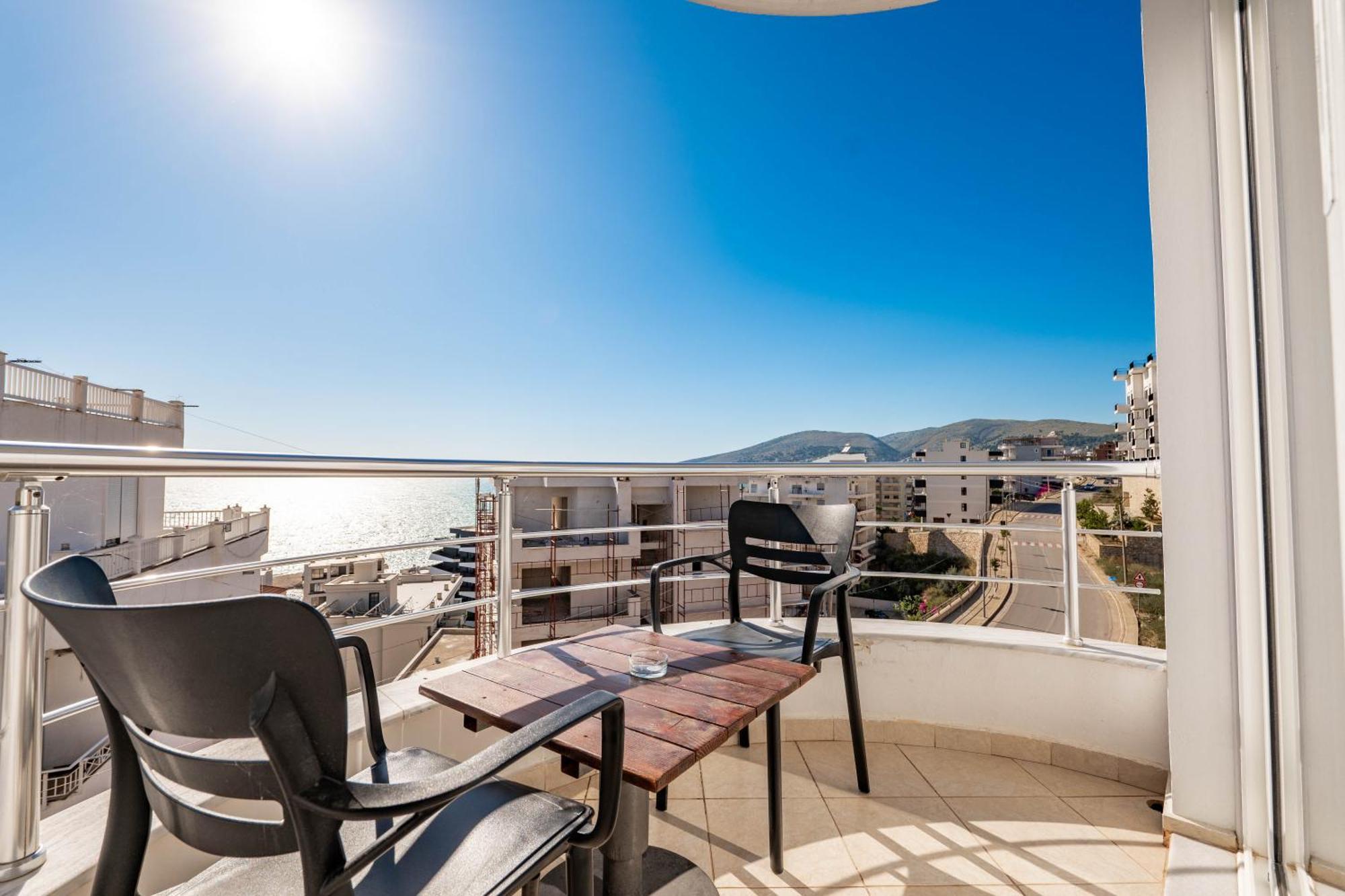 Alnes Hotel Sarande Luaran gambar